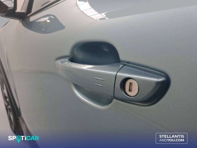 Citroen C4 PureTech 130 S&S Plus 96 kW (131 CV) 8 Citroen C4 PureTech 130 S&S Plus 96 kW (131 CV) 8