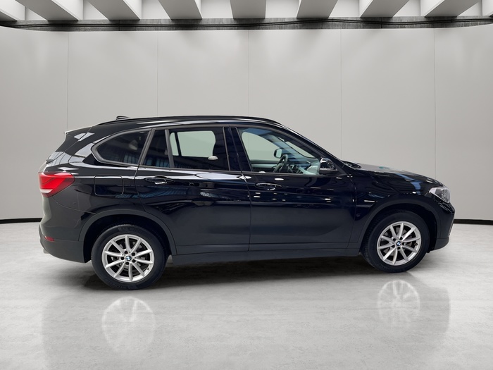 BMW X1 sDrive18d Business 110 kW (150 CV) Vehículo usado en Sevilla BMW X1 sDrive18d Business 110 kW (150 CV) Vehículo usado en Sevilla