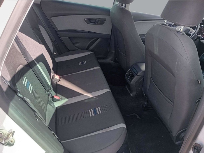 SEAT León 1.5 TSI S&S Style Visio Edition 96 kW (130 CV) Vehículo usado en Sevilla SEAT León 1.5 TSI S&S Style Visio Edition 96 kW (130 CV) Vehículo usado en Sevilla