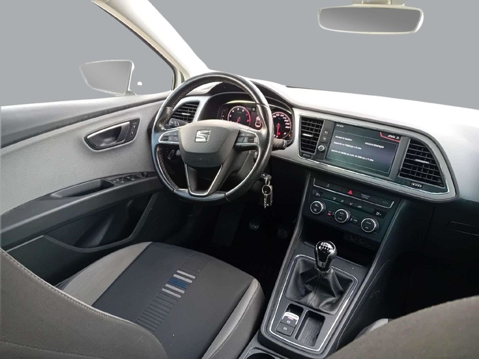 SEAT León 1.5 TSI S&S Style Visio Edition 96 kW (130 CV) Vehículo usado en Sevilla SEAT León 1.5 TSI S&S Style Visio Edition 96 kW (130 CV) Vehículo usado en Sevilla