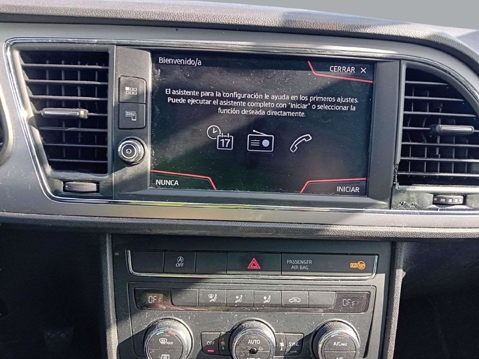 SEAT León 1.5 TSI S&S Style Visio Edition 96 kW (130 CV) Vehículo usado en Sevilla SEAT León 1.5 TSI S&S Style Visio Edition 96 kW (130 CV) Vehículo usado en Sevilla