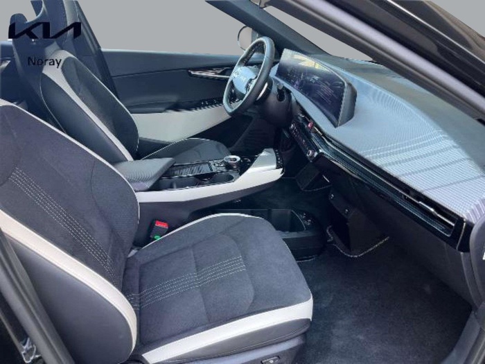 Kia EV6 GT-Line 77,4kWh Long Range AWD 239 kW (325 CV) Vehículo usado en Sevilla Kia EV6 GT-Line 77,4kWh Long Range AWD 239 kW (325 CV) Vehículo usado en Sevilla