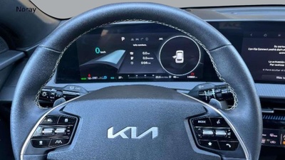 Kia EV6 GT-Line 77,4kWh Long Range AWD 239 kW (325 CV) 15 Kia EV6 GT-Line 77,4kWh Long Range AWD 239 kW (325 CV) 15