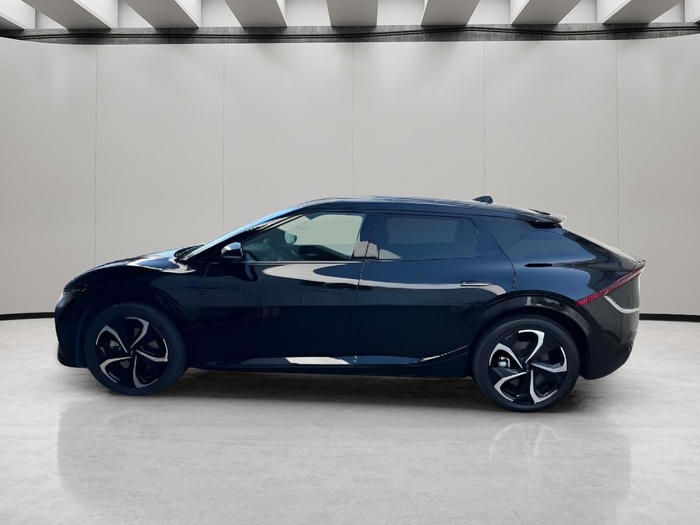 Kia EV6 GT-Line 77,4kWh Long Range AWD 239 kW (325 CV) Vehículo usado en Sevilla Kia EV6 GT-Line 77,4kWh Long Range AWD 239 kW (325 CV) Vehículo usado en Sevilla