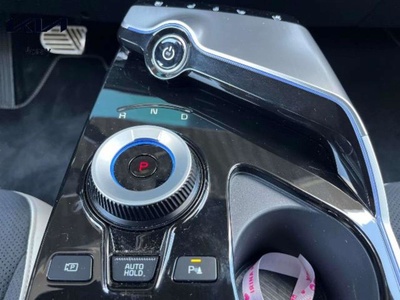 Kia EV6 GT-Line 77,4kWh Long Range AWD 239 kW (325 CV) 11 Kia EV6 GT-Line 77,4kWh Long Range AWD 239 kW (325 CV) 11