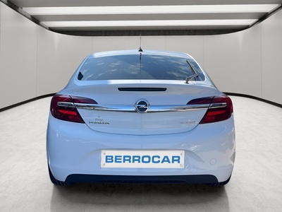 Opel Insignia 2.0 CDTI ecoFlex S&S Business 103 kW (140 CV) 8 Opel Insignia 2.0 CDTI ecoFlex S&S Business 103 kW (140 CV) 8