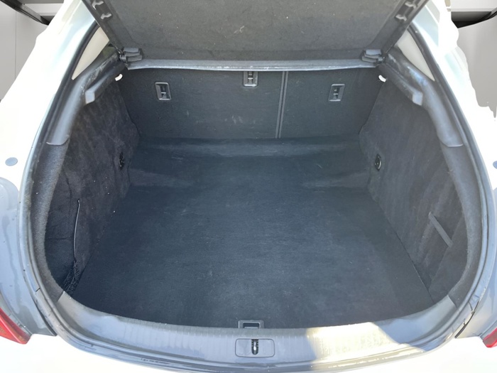 Opel Insignia 2.0 CDTI ecoFlex S&S Business 103 kW (140 CV) Vehículo usado en Sevilla Opel Insignia 2.0 CDTI ecoFlex S&S Business 103 kW (140 CV) Vehículo usado en Sevilla