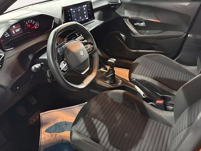 Peugeot 2008 Puretech 100 S&S Active Pack 75 kW (100 CV) 6 Peugeot 2008 Puretech 100 S&S Active Pack 75 kW (100 CV) 6