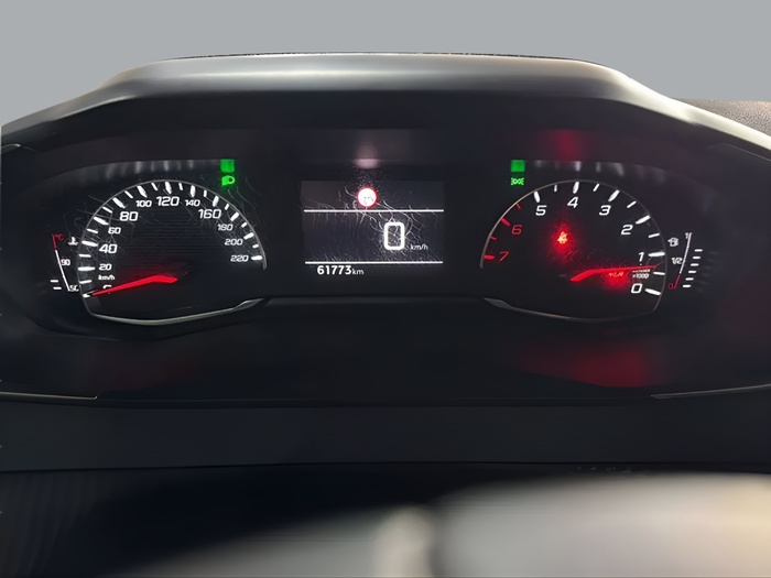 Peugeot 2008 Puretech 100 S&S Active Pack 75 kW (100 CV) Vehículo usado en Sevilla Peugeot 2008 Puretech 100 S&S Active Pack 75 kW (100 CV) Vehículo usado en Sevilla