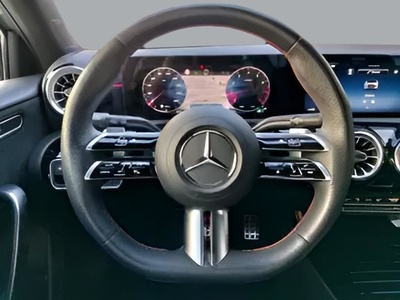 Mercedes-Benz Clase A 180 100 kW (136 CV) 19 Mercedes-Benz Clase A 180 100 kW (136 CV) 19