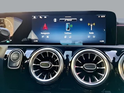 Mercedes-Benz Clase A 180 100 kW (136 CV) 15 Mercedes-Benz Clase A 180 100 kW (136 CV) 15