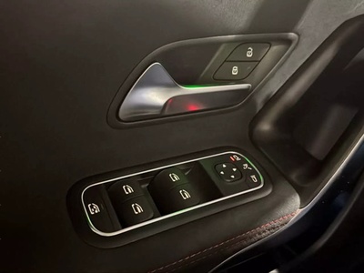 Mercedes-Benz Clase A 180 100 kW (136 CV) 21 Mercedes-Benz Clase A 180 100 kW (136 CV) 21