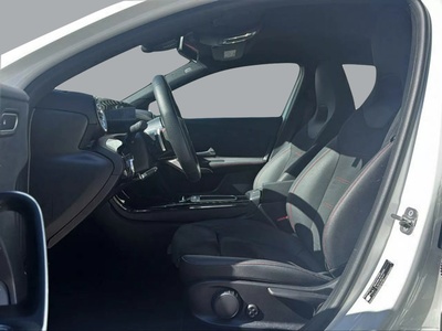 Mercedes-Benz Clase A 180 100 kW (136 CV) 7 Mercedes-Benz Clase A 180 100 kW (136 CV) 7
