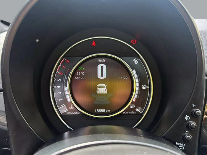 Fiat 500 1.0 Hybrid Dolcevita 51 kW (70 CV) Vehículo usado en Sevilla Fiat 500 1.0 Hybrid Dolcevita 51 kW (70 CV) Vehículo usado en Sevilla