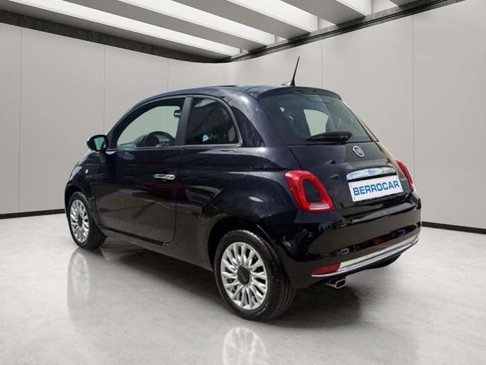 Fiat 500 1.0 Hybrid Dolcevita 51 kW (70 CV) Vehículo usado en Sevilla Fiat 500 1.0 Hybrid Dolcevita 51 kW (70 CV) Vehículo usado en Sevilla