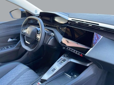 Peugeot 408 Puretech 130 Allure EAT8 96 kW (130 CV) 18 Peugeot 408 Puretech 130 Allure EAT8 96 kW (130 CV) 18