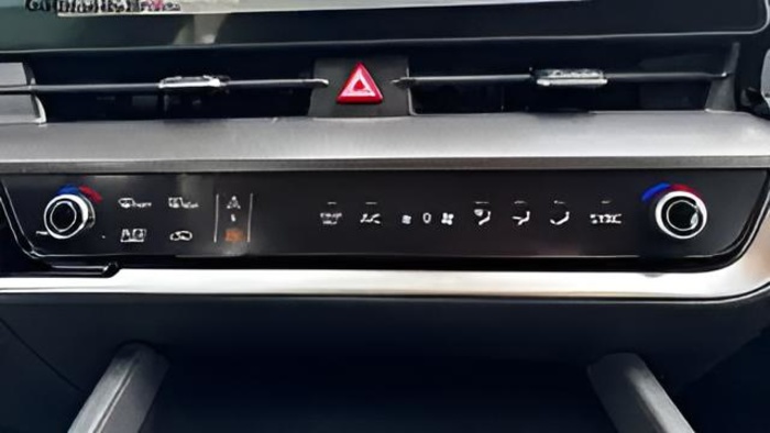 Kia Sportage 1.6 T-GDi MHEV Tech 4x2 112 kW (150 CV) KM0 en Sevilla Kia Sportage 1.6 T-GDi MHEV Tech 4x2 112 kW (150 CV) KM0 en Sevilla