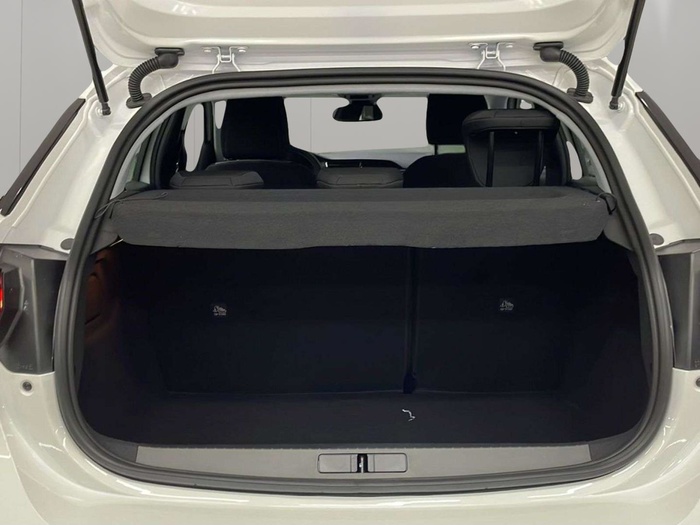 Opel Corsa 1.2 T XHL Basic Edition 74 kW (100 CV) KM0 en Sevilla Opel Corsa 1.2 T XHL Basic Edition 74 kW (100 CV) KM0 en Sevilla