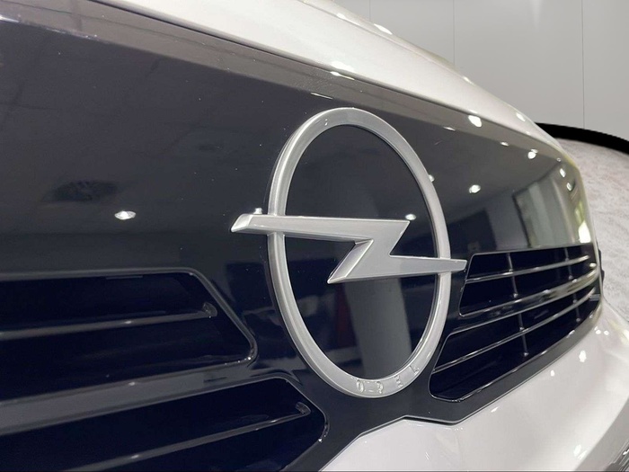 Opel Corsa 1.2 T XHL Basic Edition 74 kW (100 CV) KM0 en Sevilla Opel Corsa 1.2 T XHL Basic Edition 74 kW (100 CV) KM0 en Sevilla