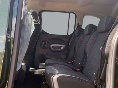 Opel Combo Combi 1.5 Td S&S 74 kW (100 CV) 18 Opel Combo Combi 1.5 Td S&S 74 kW (100 CV) 18