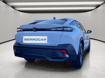 Peugeot 408 Allure Hybrid eDCS6 100 kW (136 CV) 5 Peugeot 408 Allure Hybrid eDCS6 100 kW (136 CV) 5