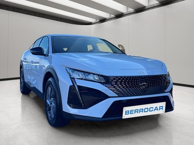 Peugeot 408 Allure Hybrid eDCS6 100 kW (136 CV) 14 Peugeot 408 Allure Hybrid eDCS6 100 kW (136 CV) 14