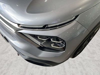 Citroen C4 X PureTech 100 S&S 6v You 75 kW (102 CV) 12 Citroen C4 X PureTech 100 S&S 6v You 75 kW (102 CV) 12