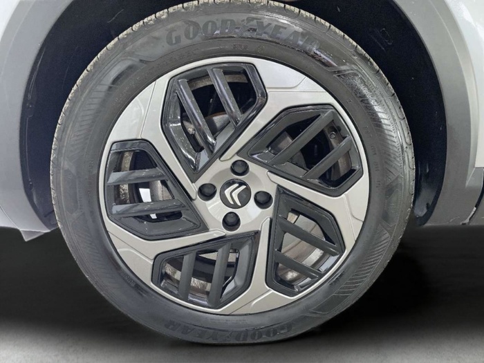 Citroen C4 X PureTech 100 S&S 6v You 75 kW (102 CV) Vehículo usado en Sevilla Citroen C4 X PureTech 100 S&S 6v You 75 kW (102 CV) Vehículo usado en Sevilla