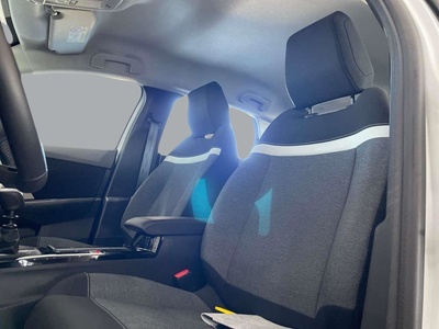 Citroen C4 X PureTech 100 S&S 6v You 75 kW (102 CV) 10 Citroen C4 X PureTech 100 S&S 6v You 75 kW (102 CV) 10