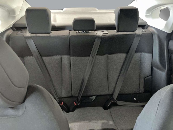 Citroen C4 X PureTech 100 S&S 6v You 75 kW (102 CV) Vehículo usado en Sevilla Citroen C4 X PureTech 100 S&S 6v You 75 kW (102 CV) Vehículo usado en Sevilla