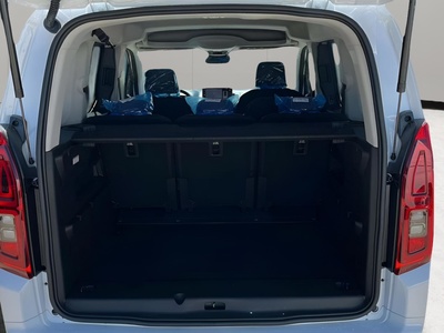 Opel Combo 1.5 TD S/S GS 74 kW (100 CV) 12 Opel Combo 1.5 TD S/S GS 74 kW (100 CV) 12