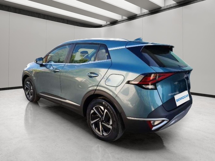 Kia Sportage 1.6 T-GDi MHEV Drive 4x2 112 kW (150 CV) Vehículo usado en Sevilla Kia Sportage 1.6 T-GDi MHEV Drive 4x2 112 kW (150 CV) Vehículo usado en Sevilla