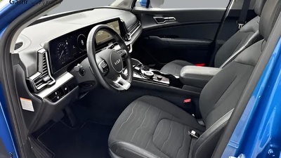 Kia Sportage 1.6 T-GDi MHEV Tech 4x2 DCT 112 kW (150 CV) 9 Kia Sportage 1.6 T-GDi MHEV Tech 4x2 DCT 112 kW (150 CV) 9