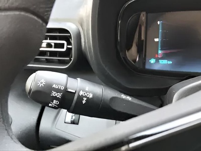 Citroen Berlingo BlueHDi 100 S&S Plus Talla M 75 kW (102 CV) 16 Citroen Berlingo BlueHDi 100 S&S Plus Talla M 75 kW (102 CV) 16