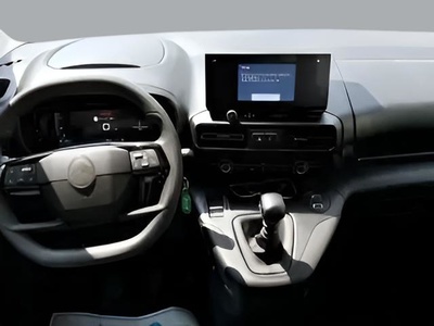 Citroen Berlingo BlueHDi 100 S&S Plus Talla M 75 kW (102 CV) 8 Citroen Berlingo BlueHDi 100 S&S Plus Talla M 75 kW (102 CV) 8