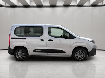 Citroen Berlingo BlueHDi 100 S&S Plus Talla M 75 kW (102 CV) 9 Citroen Berlingo BlueHDi 100 S&S Plus Talla M 75 kW (102 CV) 9