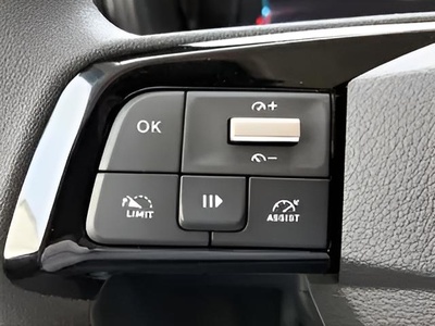 Citroen Berlingo BlueHDi 100 S&S Plus Talla M 75 kW (102 CV) 12 Citroen Berlingo BlueHDi 100 S&S Plus Talla M 75 kW (102 CV) 12