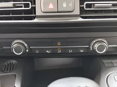 Citroen Berlingo BlueHDi 100 S&S Plus Talla M 75 kW (102 CV) 15 Citroen Berlingo BlueHDi 100 S&S Plus Talla M 75 kW (102 CV) 15