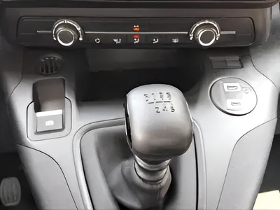 Citroen Berlingo BlueHDi 100 S&S Plus Talla M 75 kW (102 CV) 14 Citroen Berlingo BlueHDi 100 S&S Plus Talla M 75 kW (102 CV) 14