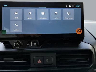 Citroen Berlingo BlueHDi 100 S&S Plus Talla M 75 kW (102 CV) 15 Citroen Berlingo BlueHDi 100 S&S Plus Talla M 75 kW (102 CV) 15