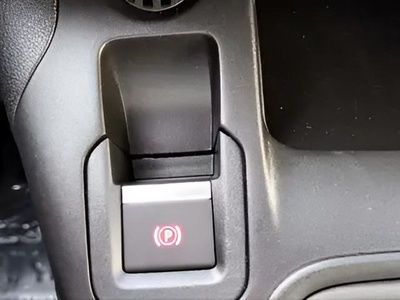 Citroen Berlingo BlueHDi 100 S&S Plus Talla M 75 kW (102 CV) 26 Citroen Berlingo BlueHDi 100 S&S Plus Talla M 75 kW (102 CV) 26