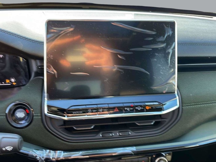 Jeep Compass 1.5 MHEV eHybrid Summit DCT 96 kW (130 CV) KM0 en Sevilla Jeep Compass 1.5 MHEV eHybrid Summit DCT 96 kW (130 CV) KM0 en Sevilla