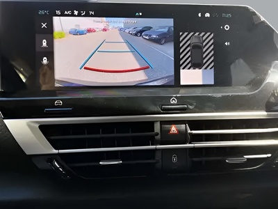 Citroen C4 Hybrid 145 Business Edition e-DCS6 107 kW (145 CV) 15 Citroen C4 Hybrid 145 Business Edition e-DCS6 107 kW (145 CV) 15