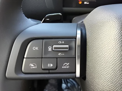 Citroen C4 Hybrid 136 e-DCS6 Business Edition 100 kW (136 CV) 21 Citroen C4 Hybrid 136 e-DCS6 Business Edition 100 kW (136 CV) 21