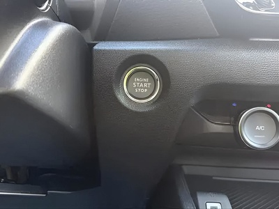 Citroen C4 Hybrid 136 e-DCS6 Business Edition 100 kW (136 CV) 17 Citroen C4 Hybrid 136 e-DCS6 Business Edition 100 kW (136 CV) 17