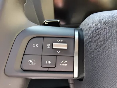 Citroen C4 Hybrid 145 Business Edition e-DCS6 107 kW (145 CV) 21 Citroen C4 Hybrid 145 Business Edition e-DCS6 107 kW (145 CV) 21