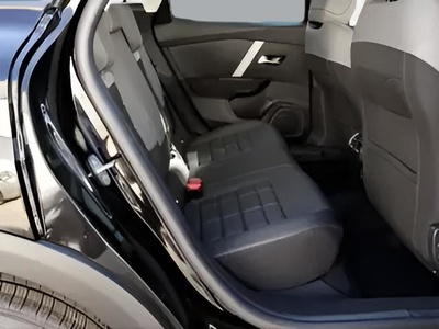 Citroen C4 Hybrid 145 Business Edition e-DCS6 107 kW (145 CV) 10 Citroen C4 Hybrid 145 Business Edition e-DCS6 107 kW (145 CV) 10