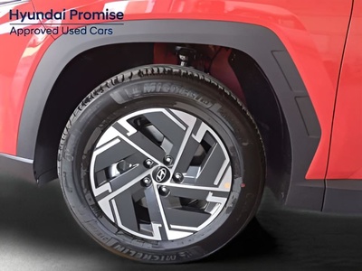 Hyundai Tucson 1.6 TGDI HEV Maxx Auto 158 kW (215 CV) 12 Hyundai Tucson 1.6 TGDI HEV Maxx Auto 158 kW (215 CV) 12