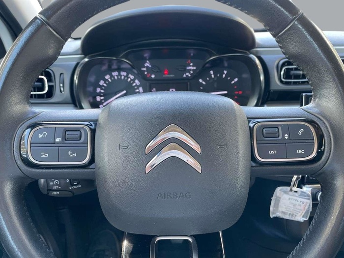 Citroen C3 PureTech 83 Feel Pack 61 kW (83 CV) Vehículo usado en Sevilla Citroen C3 PureTech 83 Feel Pack 61 kW (83 CV) Vehículo usado en Sevilla