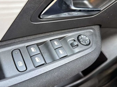 Citroen C4 Hybrid 110 e-DCS6 You 81 kW (110 CV) 22 Citroen C4 Hybrid 110 e-DCS6 You 81 kW (110 CV) 22